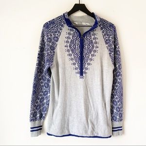 Athleta Blue and Gray Patterned Sweater
